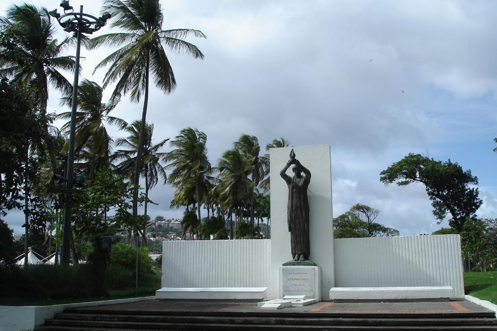 War Memorial Fort-de-France #1