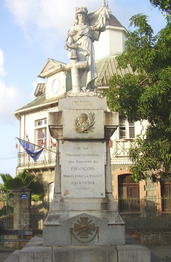 War Memorial Le François #1