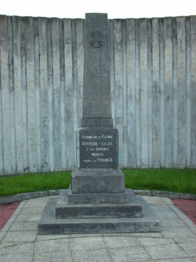 War Memorial Rivière-Salée #1