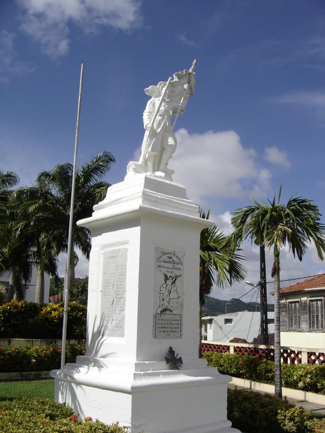 War Memorial Le Vauclin #1