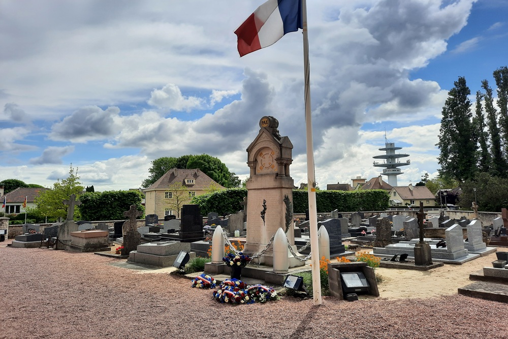 Saint-Contest War Memorial