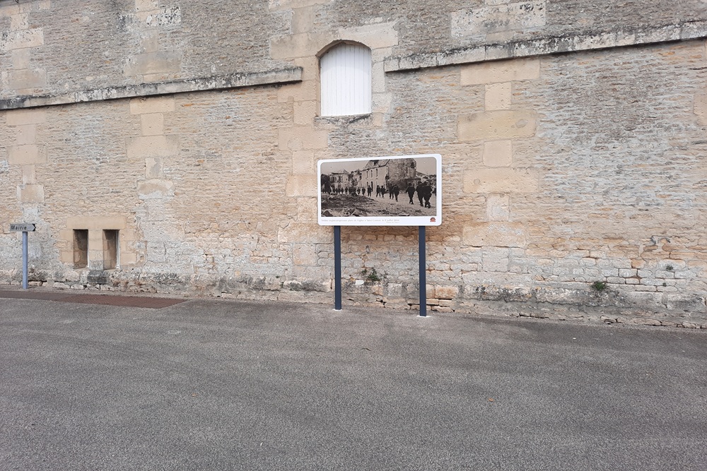 Photo July 8, 1944 Saint-Contest