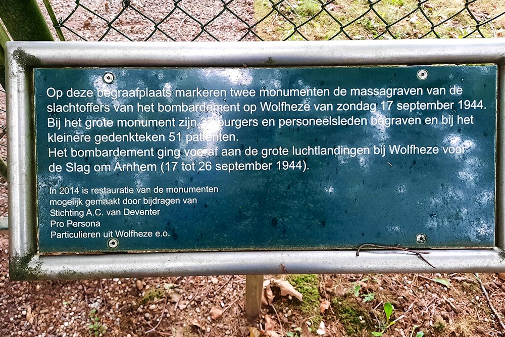 Massagraf en Monument Wolfheze  #3