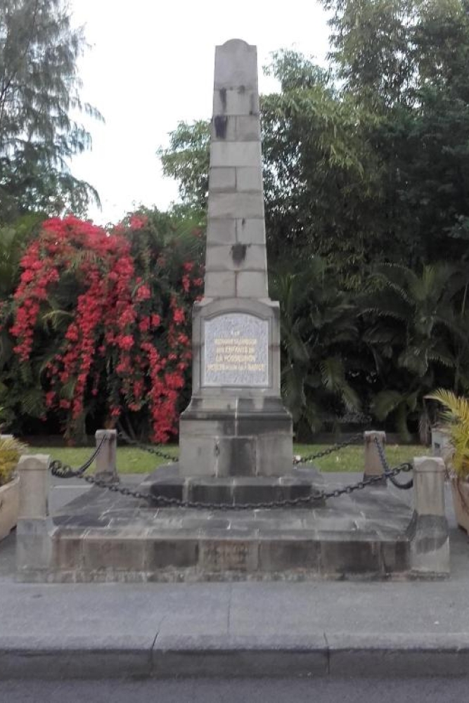 War Memorial La Possession