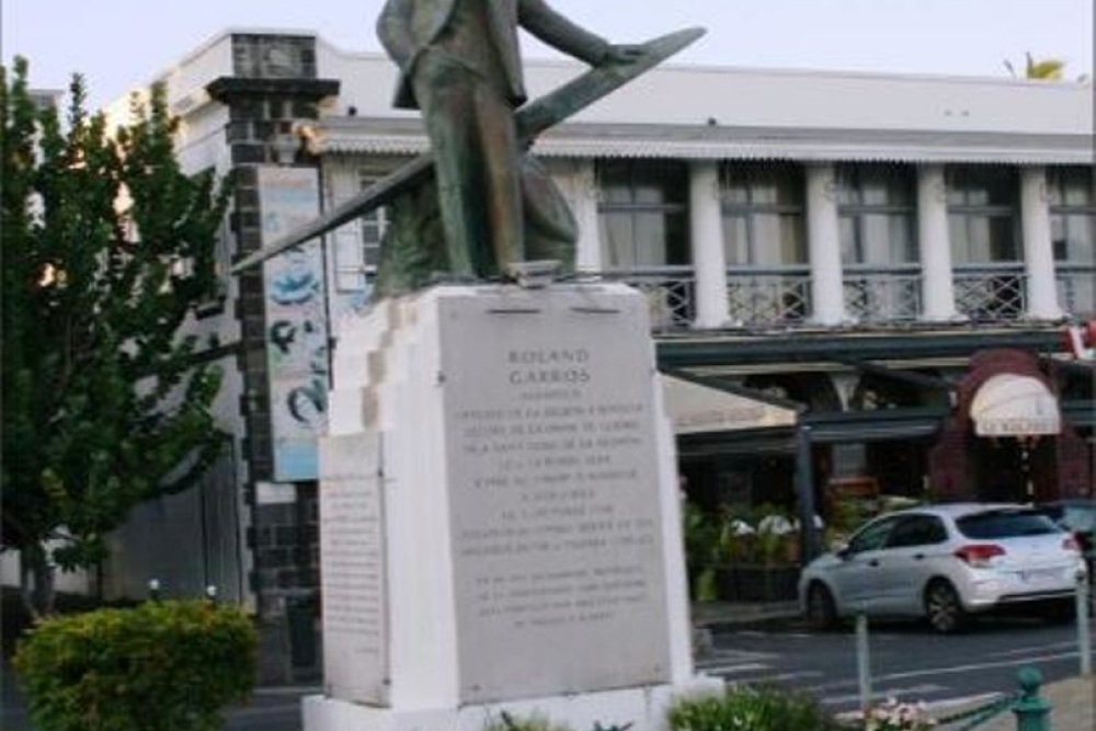 Monument Roland Garros #1