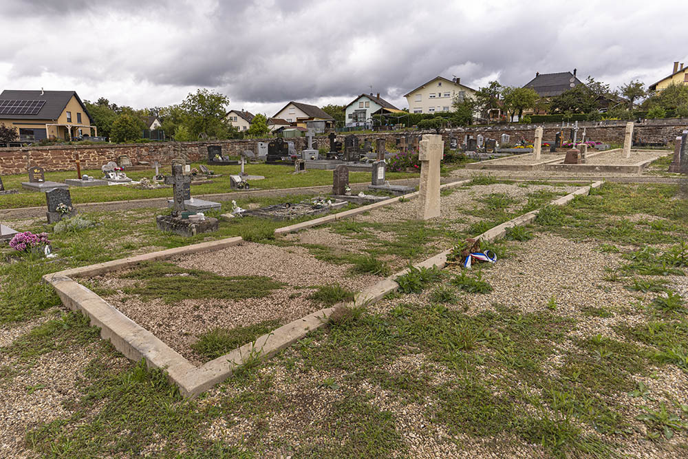 Common Mass Grave with Cross 1870-71 #3