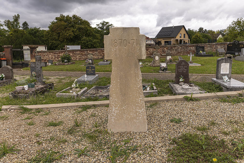Common Mass Grave with Cross 1870-71 #1