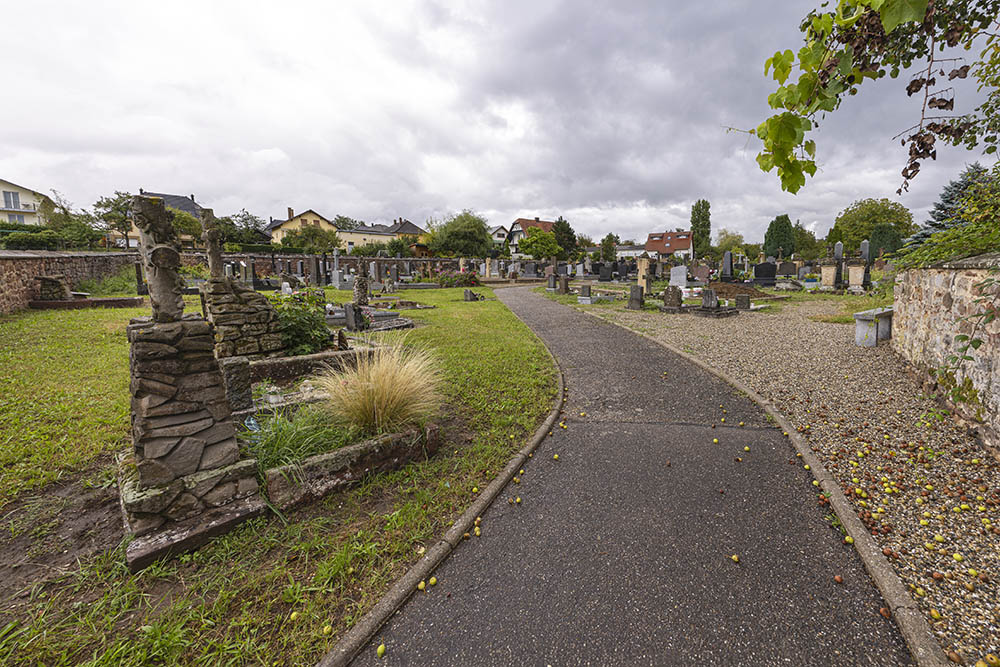 Common Mass Grave with Cross 1870-71 #7