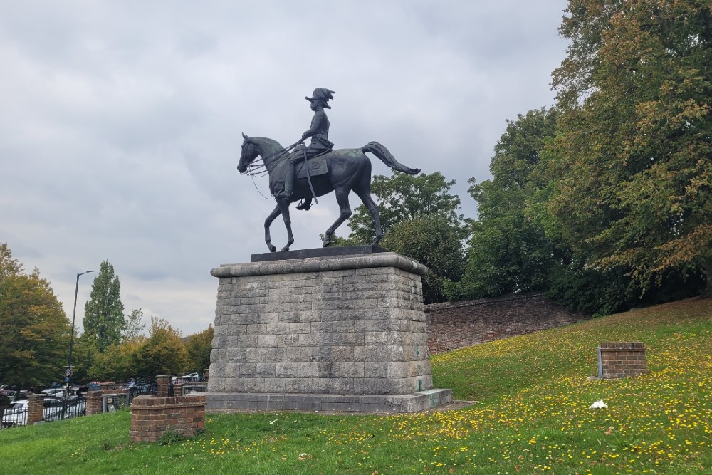 Standbeeld Lord Horatio Herbert Kitchener #1