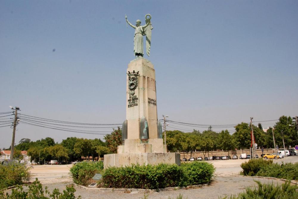 War Memorial Évora
