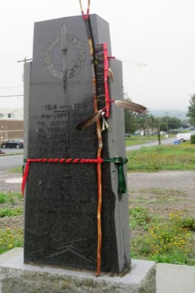 Oorlogsmonument Pointe-à-la-Croix
