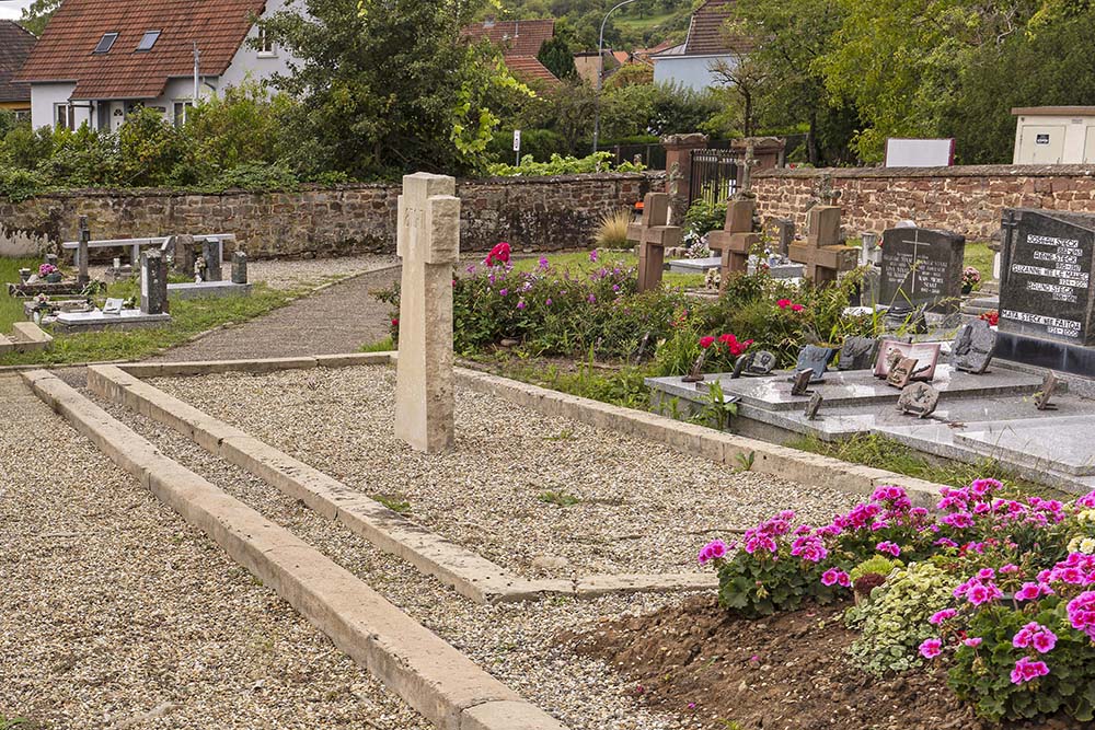 Gemeenschappelijk Massagraf met Kruis 1870-71 #1