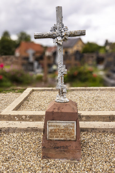 Graf van Korporaal Martin Meuer #2