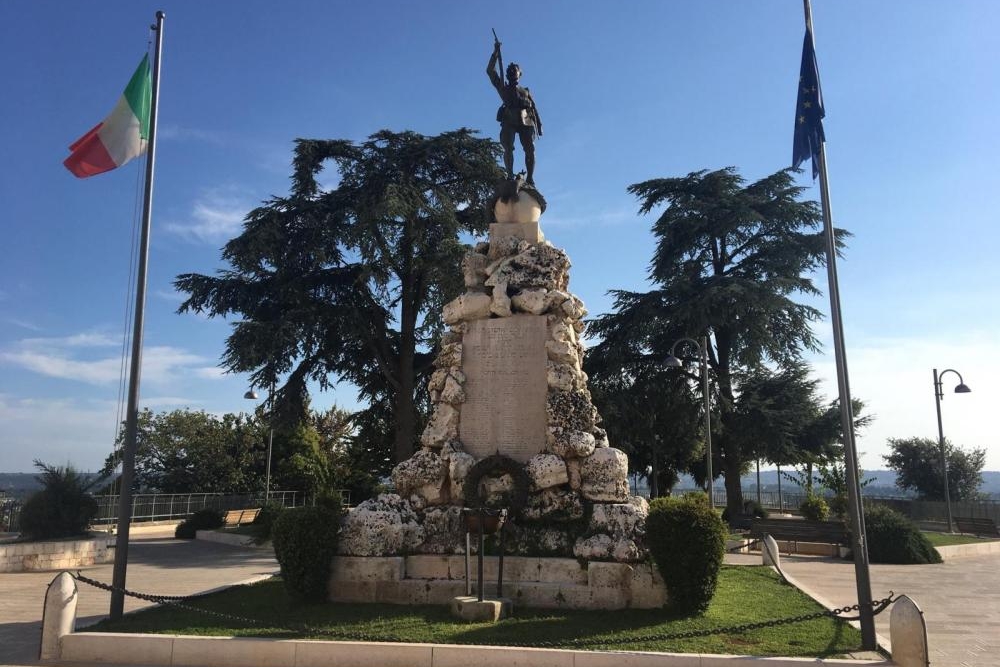 Oorlogsmonument Cisternino