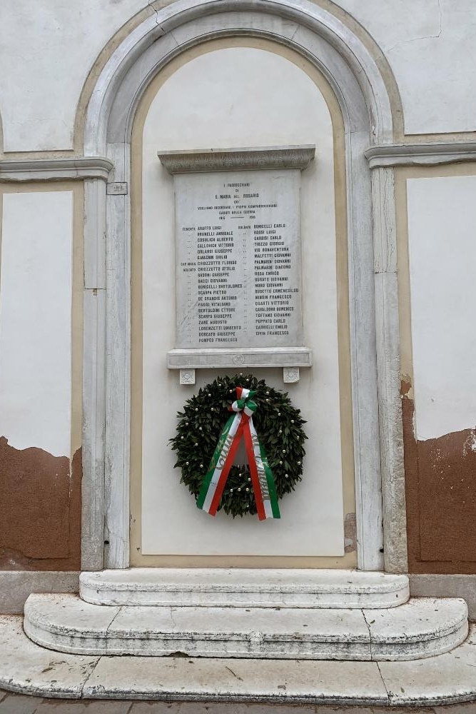 Oorlogsmonument San Maria des Rosario #1