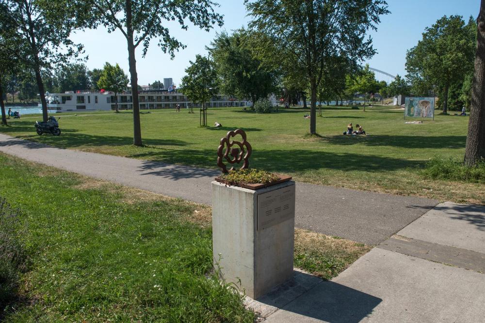 Monument Verzetsstrijder Réseau Alliance Ludwig-Trick-Straße #1