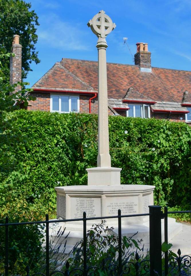 Oorlogsmonument Wareham #1