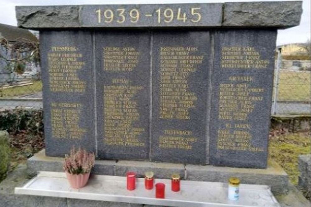 World War II Memorial Kautzen