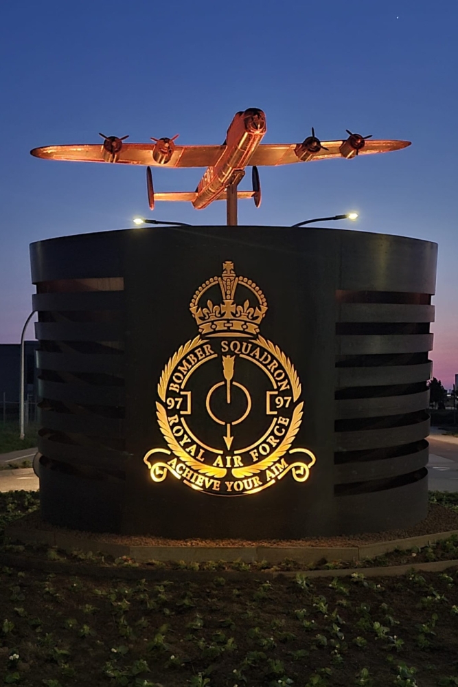 Monument Avro Lancaster Mk1 ED333 Urk #4