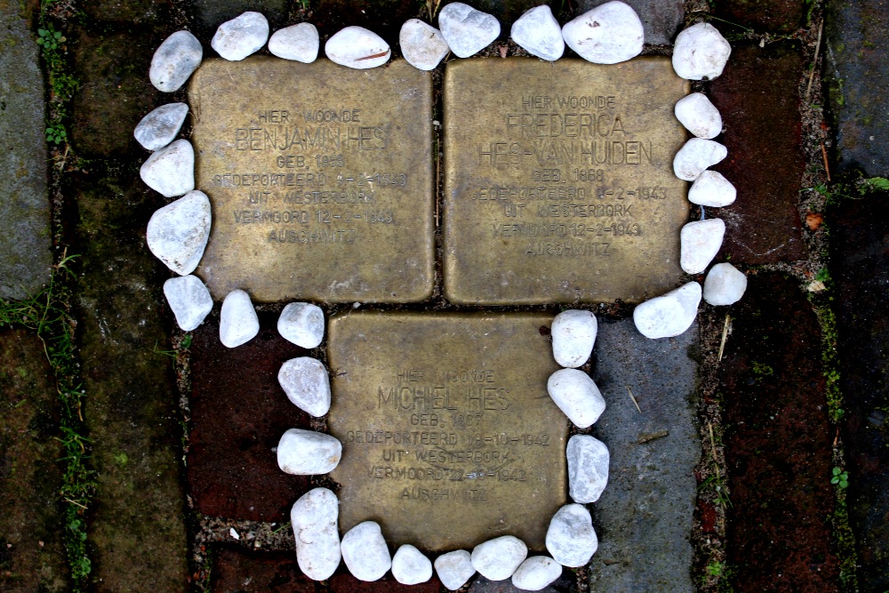 Stolpersteine Bos en Hovenstraat 11 #1