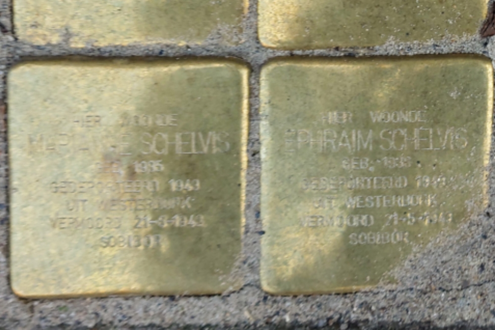 Stolpersteine Ooievaarstraat 58b #6