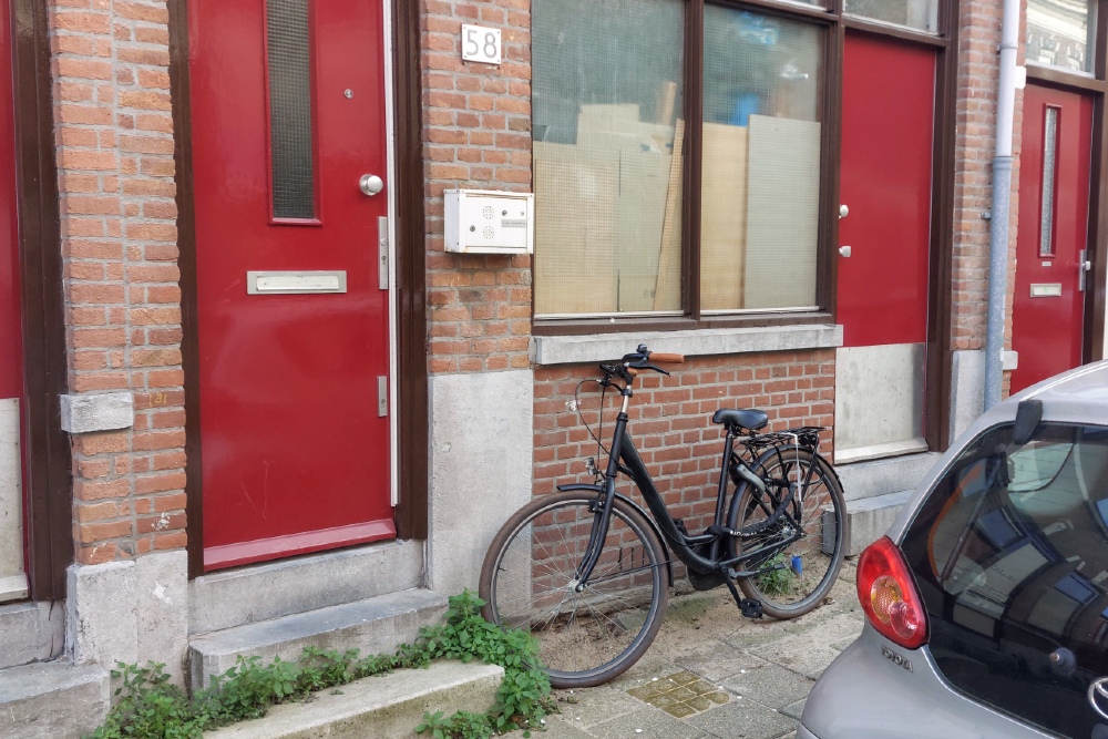 Stolpersteine Ooievaarstraat 58b #8