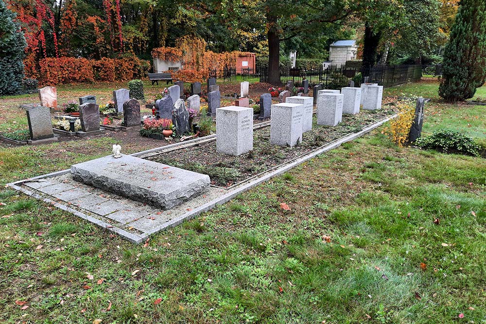 Begraafplaats Dwangarbeiders Beeskow  #1