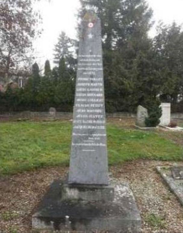 Frans Monument Landeyeux