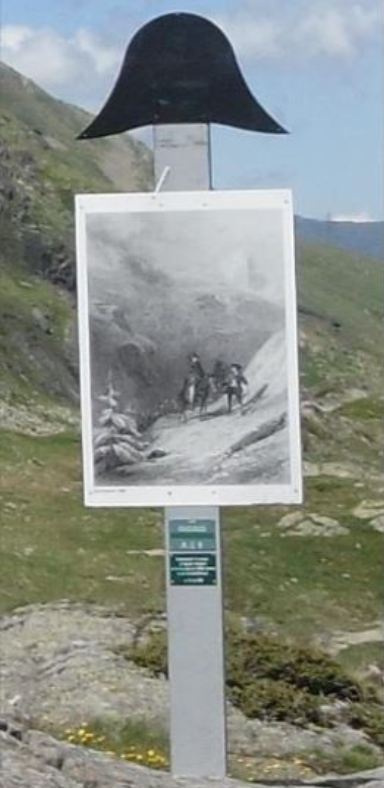 Memorial Passage Napoleon