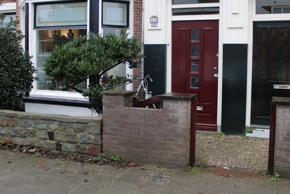 Stolpersteine Huygensstraat 10 #6