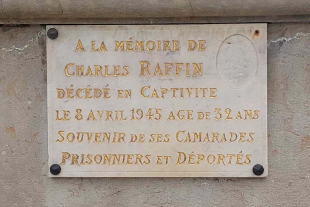 Oorlogsmonument Saint-Georges-de-Baroille #3