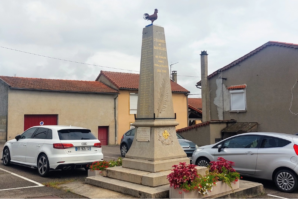 Oorlogsmonument Saint-Georges-de-Baroille #5