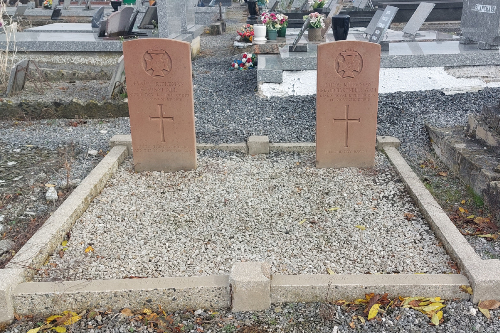 Oorlogsgraven van het Gemenebest Leval #1