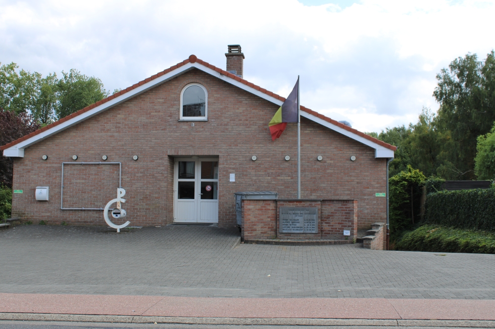 Monument Gefusilleerde Verzetsstrijders Opoeteren	
