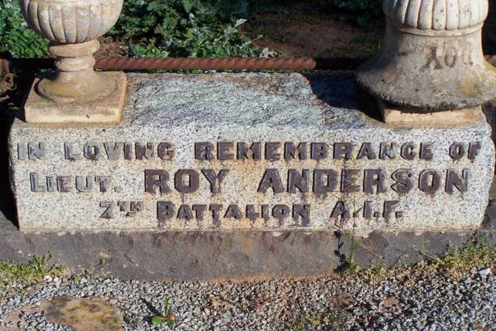 Commonwealth War Grave Cobram Cemetery