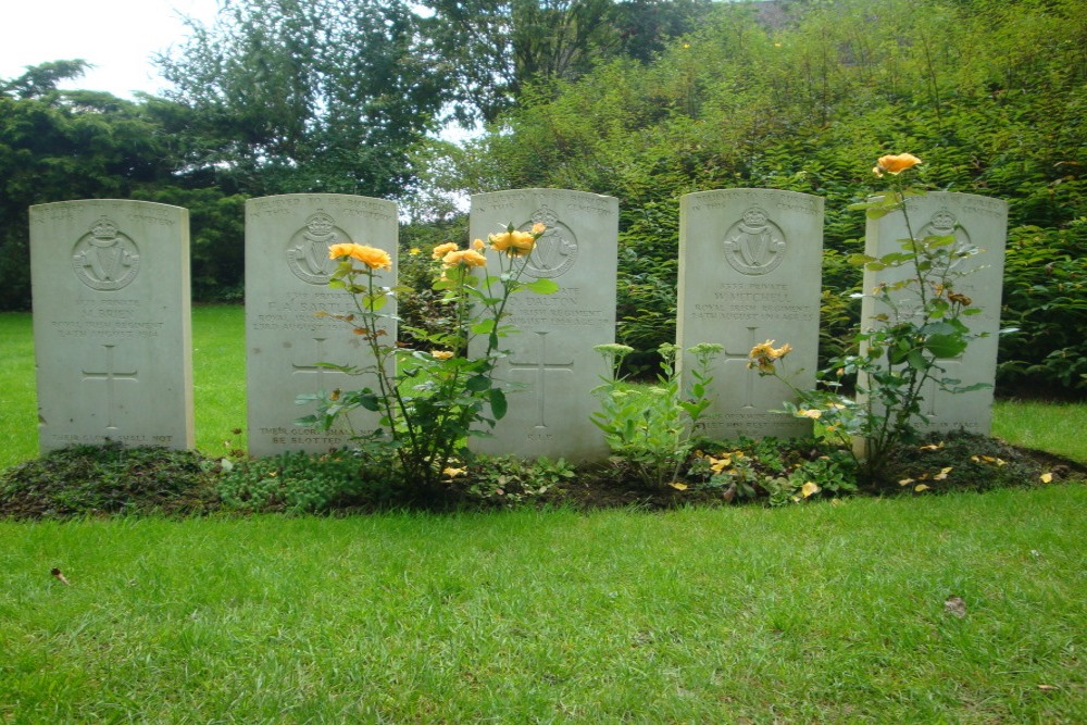 Commonwealth War Cemetery St. Symphorien #5