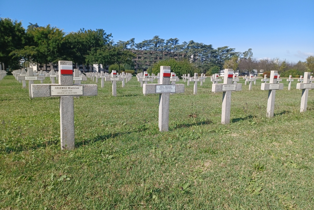 Allied Honorary Plot Villeurbanne #5