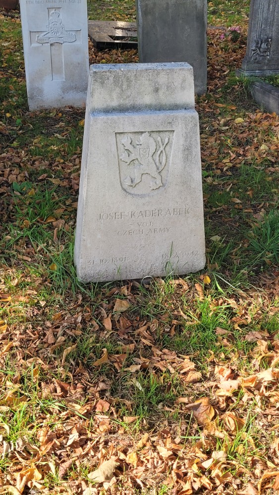 Commonwealth War Graves Brompton Cemetery #3