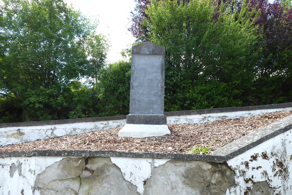 Oorlogsmonument Villers-la-Bonne-Eau #3