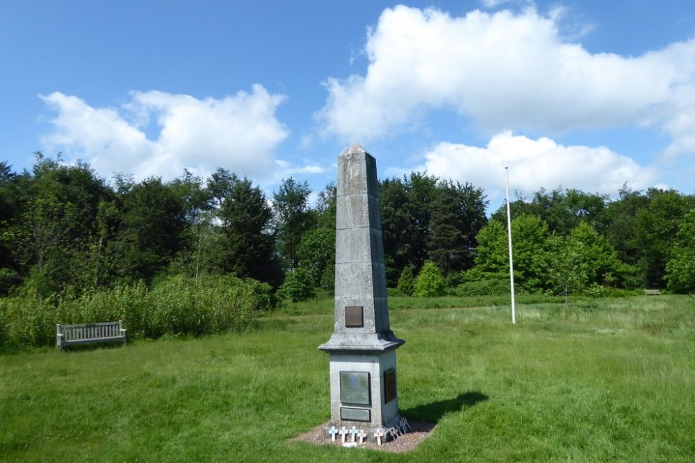 Memorial RAF Earls Colne
