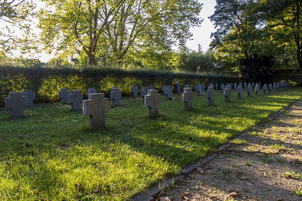 German War Graves and Memorial Liblar #2