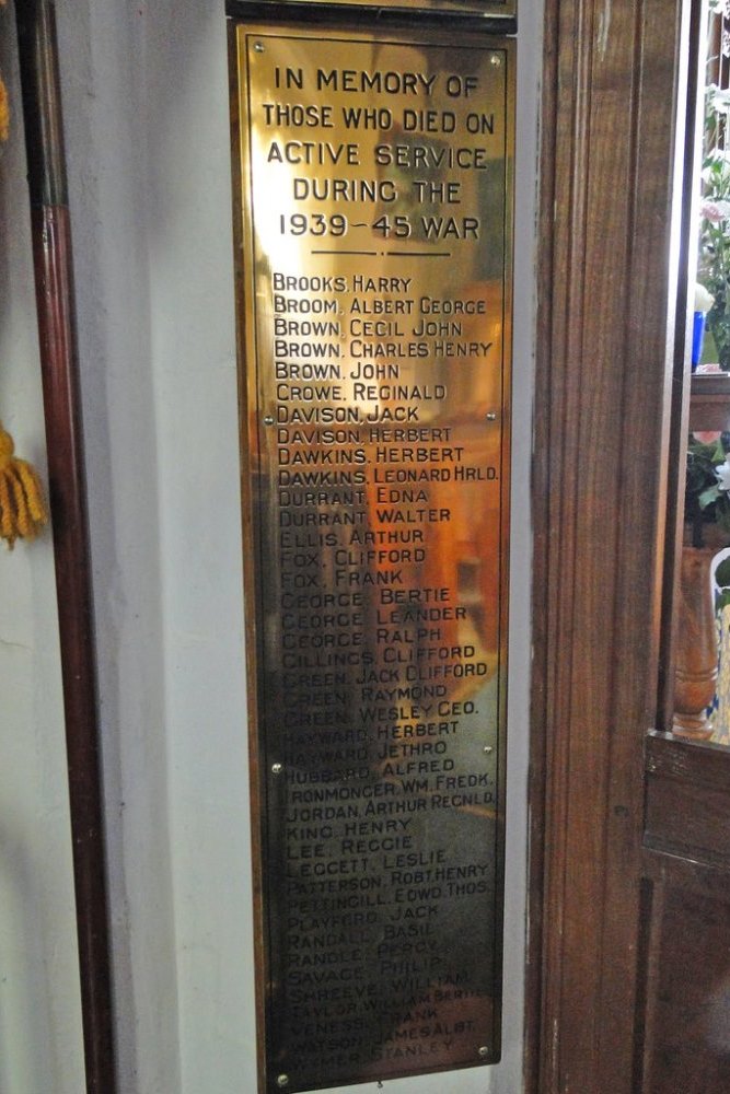 Oorlogsmonument Caister-on-Sea #2