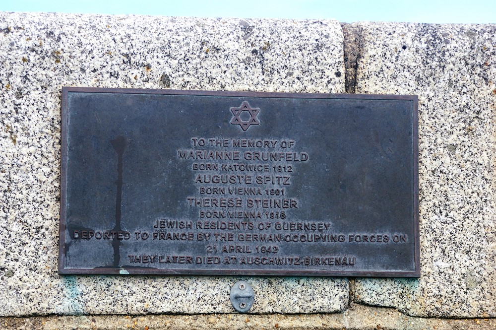 Plaquette Gedeporteerde Joden #1