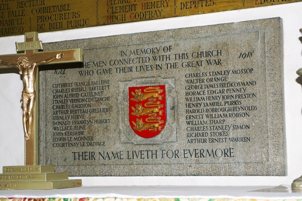 Oorlogsmonument Parish Church of St. Helier #1