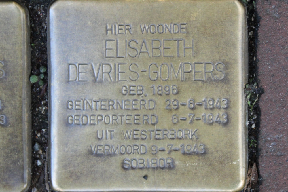 Stolpersteine Sint Antoniesbreestraat 9 #3
