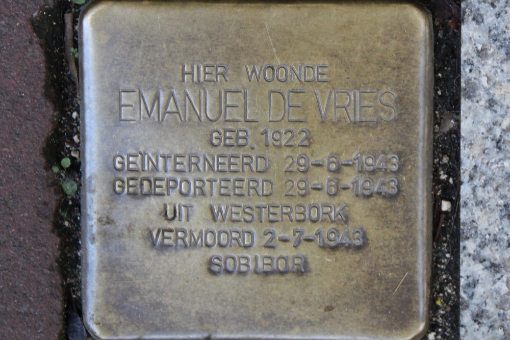Stolpersteine Sint Antoniesbreestraat 9 #4
