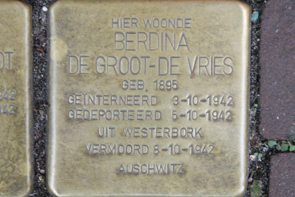 Stolpersteine Sint Antoniesbreestraat 17 #3