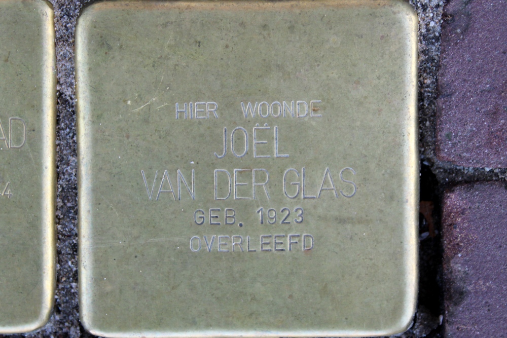 Stolpersteine Zwanenburgwal stadhuizijde #3