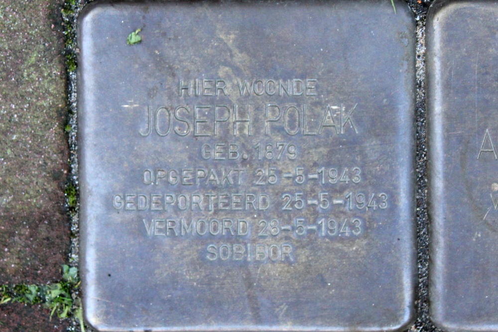 Stolpersteine Pentagon 37-41, voorheen Moddermolensteeg 8 II #2