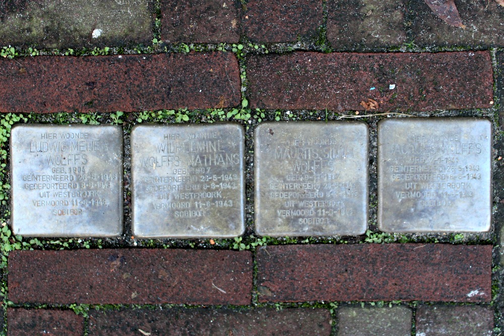 Stolpersteine Pentagon 47-59, voorheen Moddermolensteeg 2 hs #1